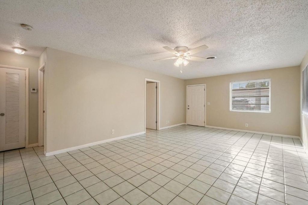 Photo of 10232 Plant Drive, Palm Beach Gardens, FL 33410 (MLS # R10997194)