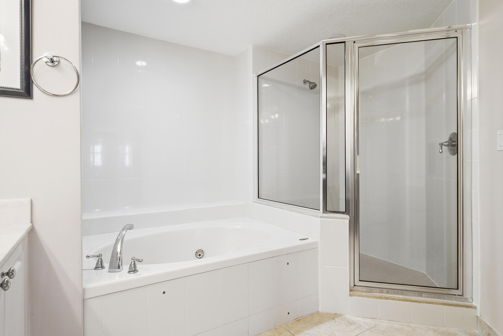 JUPITER OCEAN GRANDE 1 CONDO - Residential