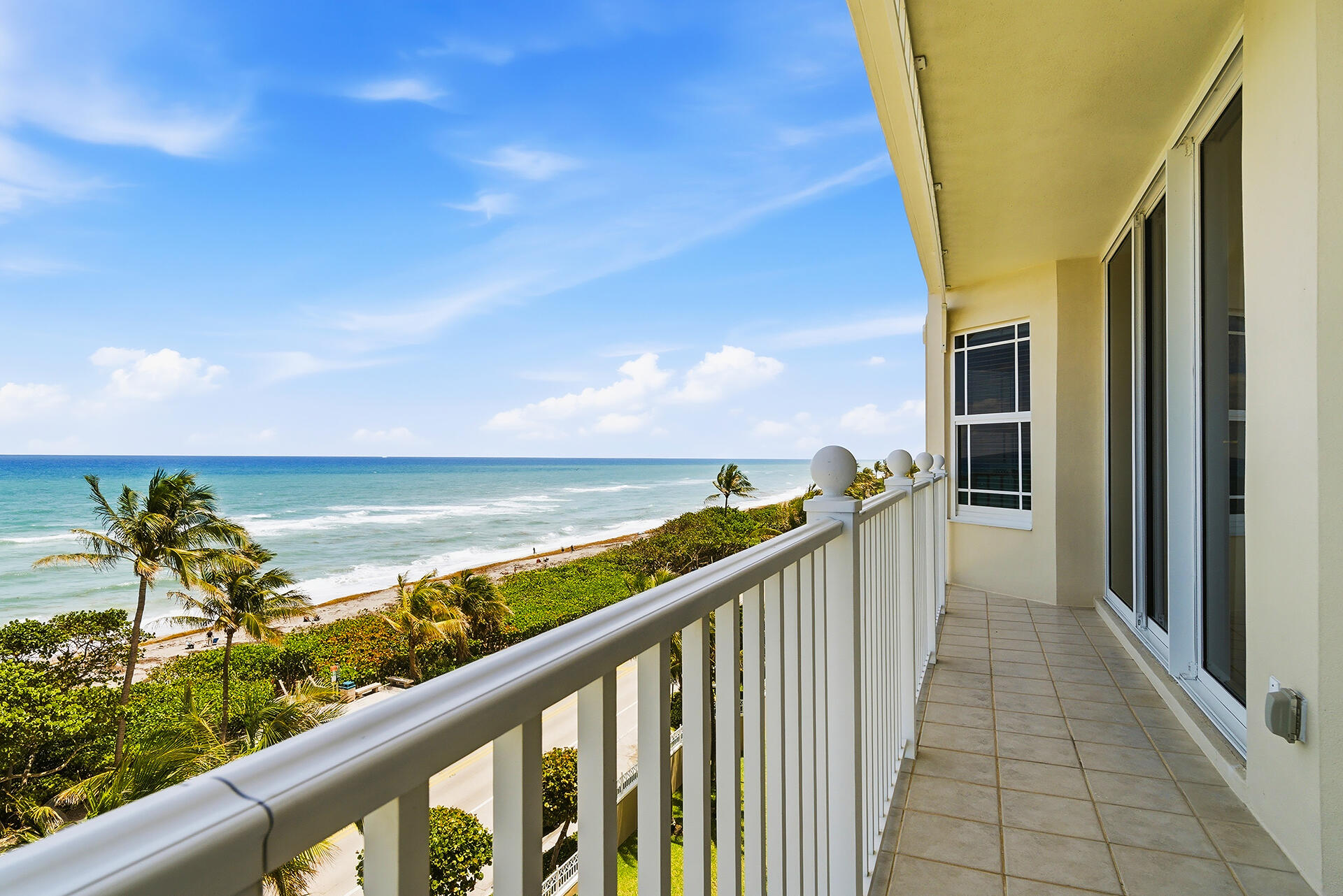 JUPITER OCEAN GRANDE 1 CONDO - Residential