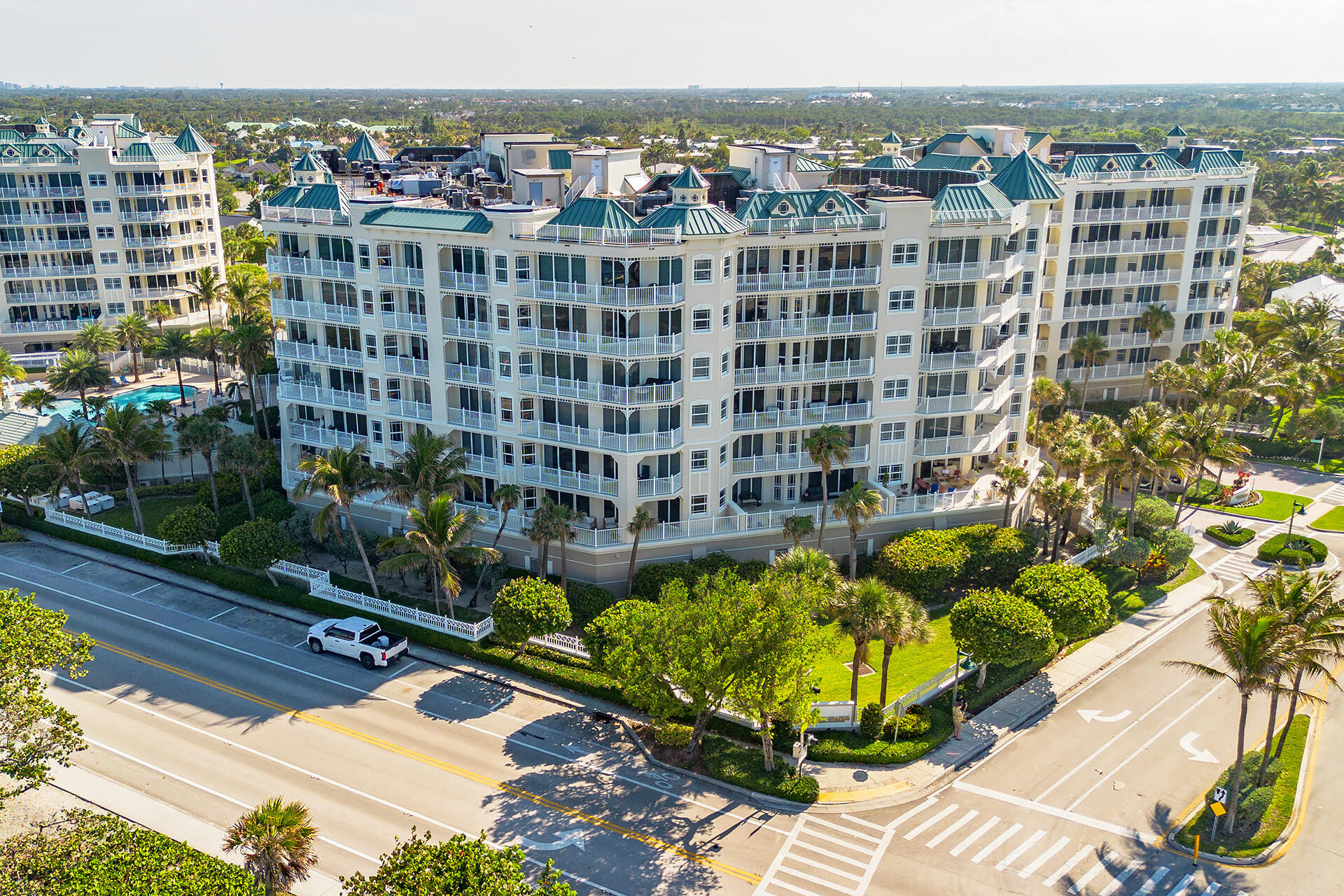 JUPITER OCEAN GRANDE 1 CONDO - Residential