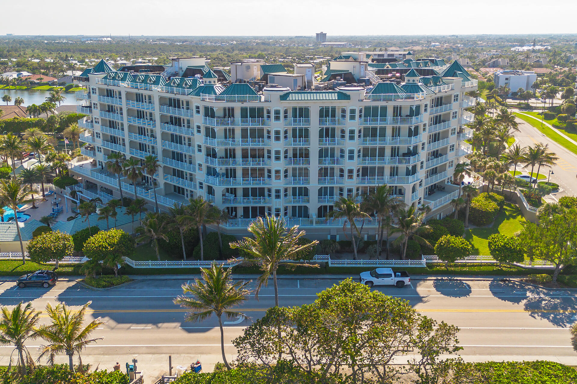 JUPITER OCEAN GRANDE 1 CONDO - Residential
