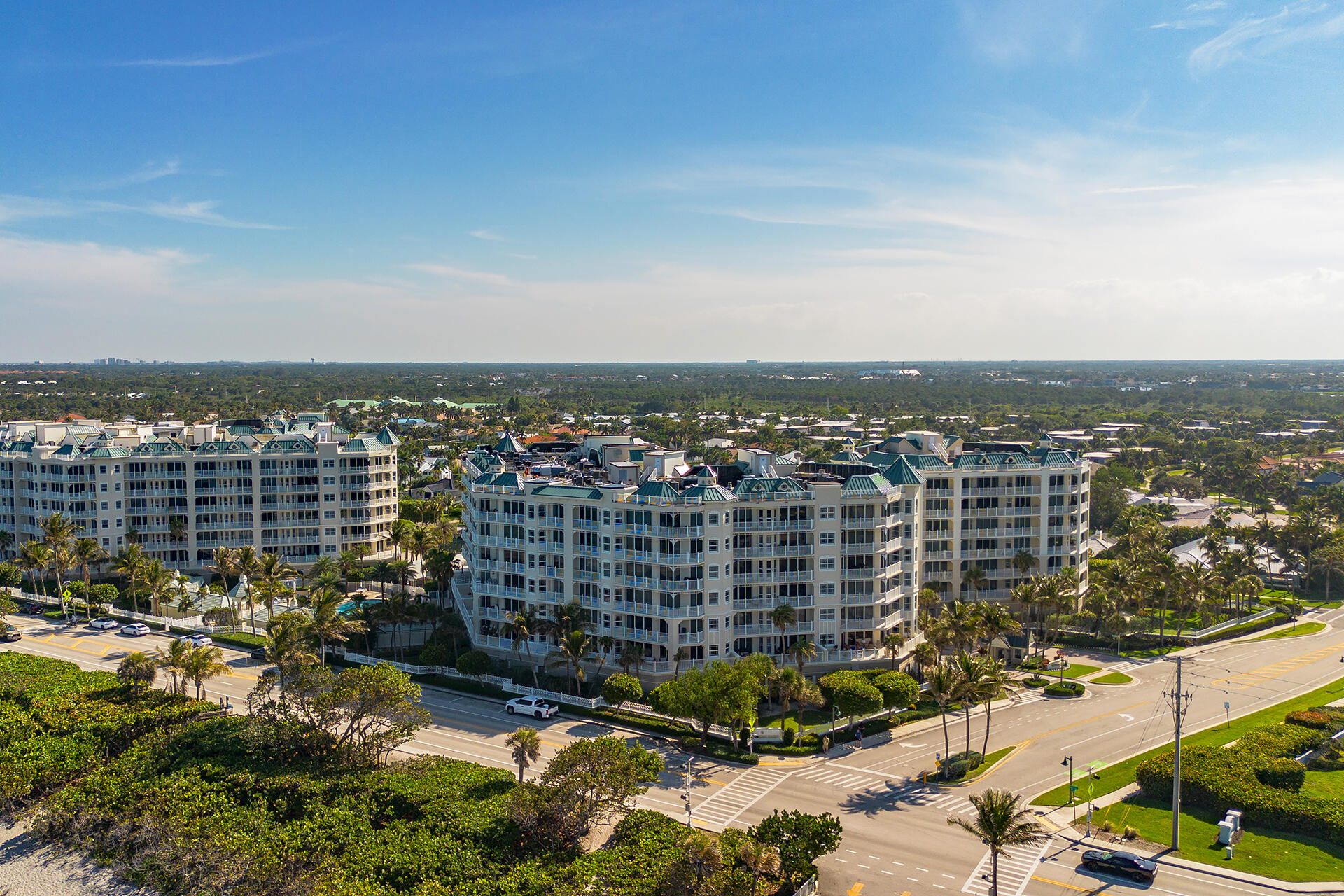 JUPITER OCEAN GRANDE 1 CONDO - Residential