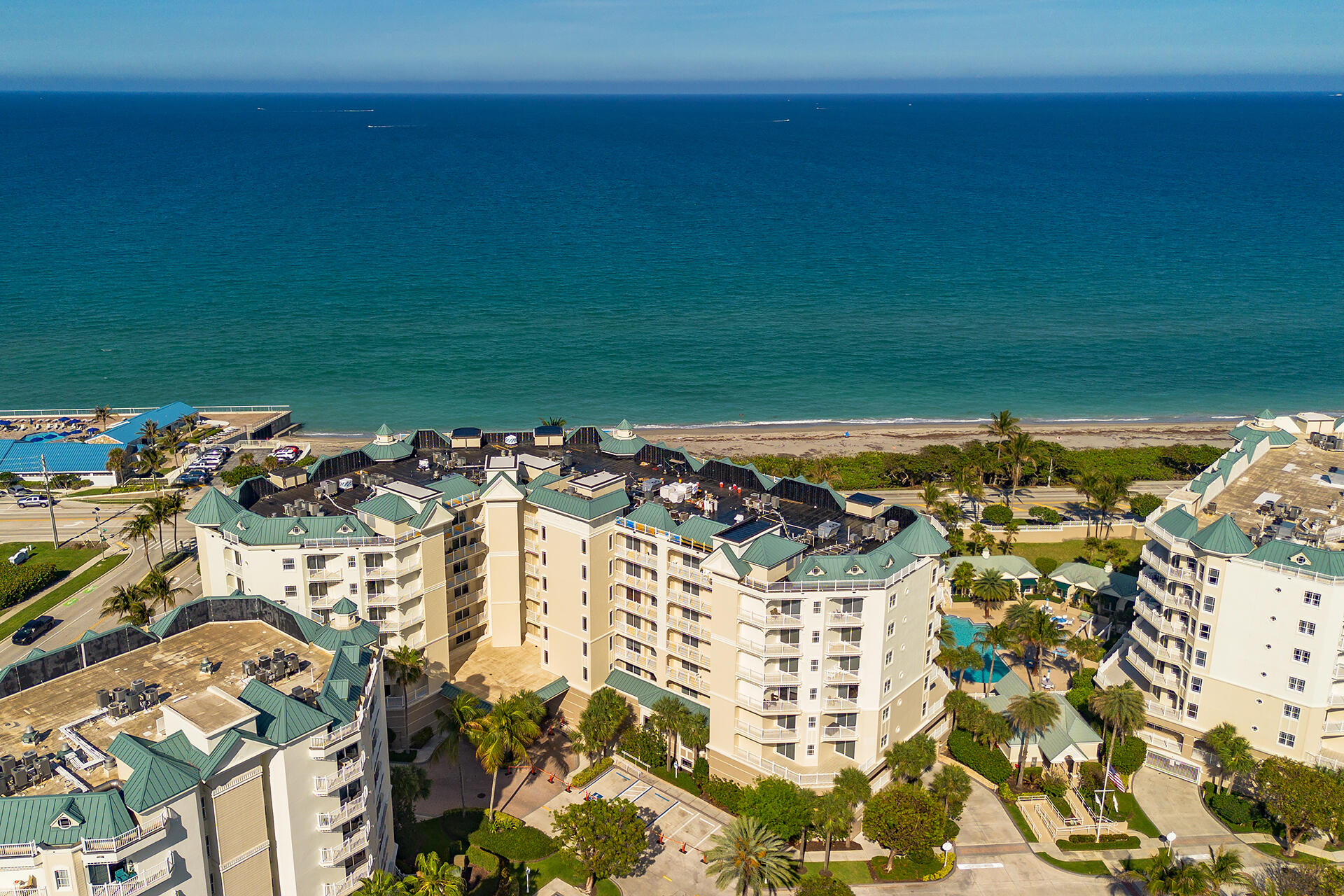 JUPITER OCEAN GRANDE 1 CONDO - Residential