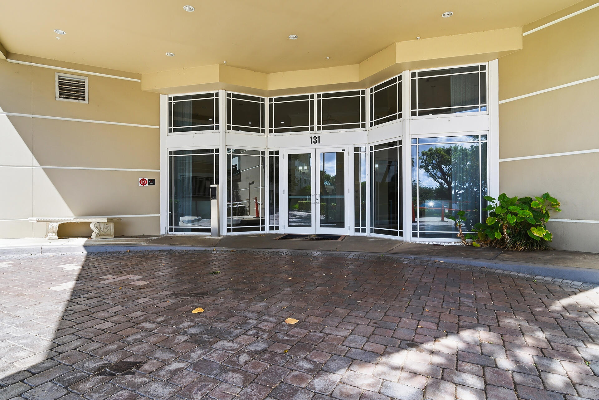 JUPITER OCEAN GRANDE 1 CONDO - Residential