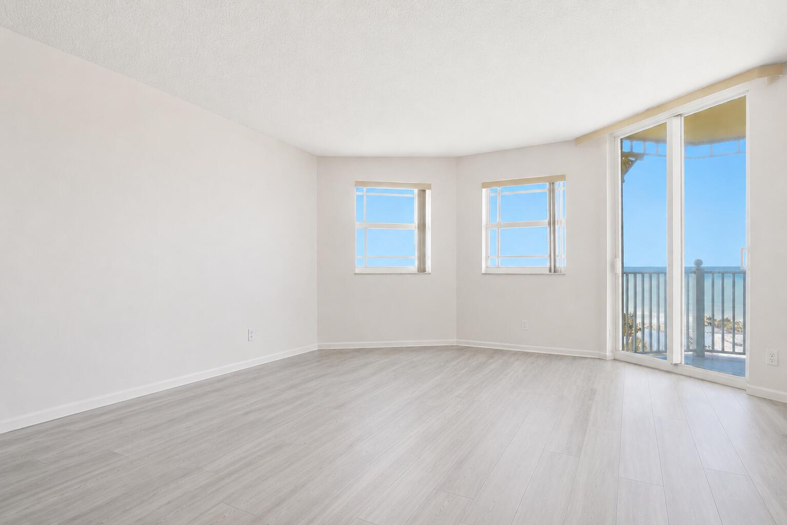 JUPITER OCEAN GRANDE 1 CONDO - Residential