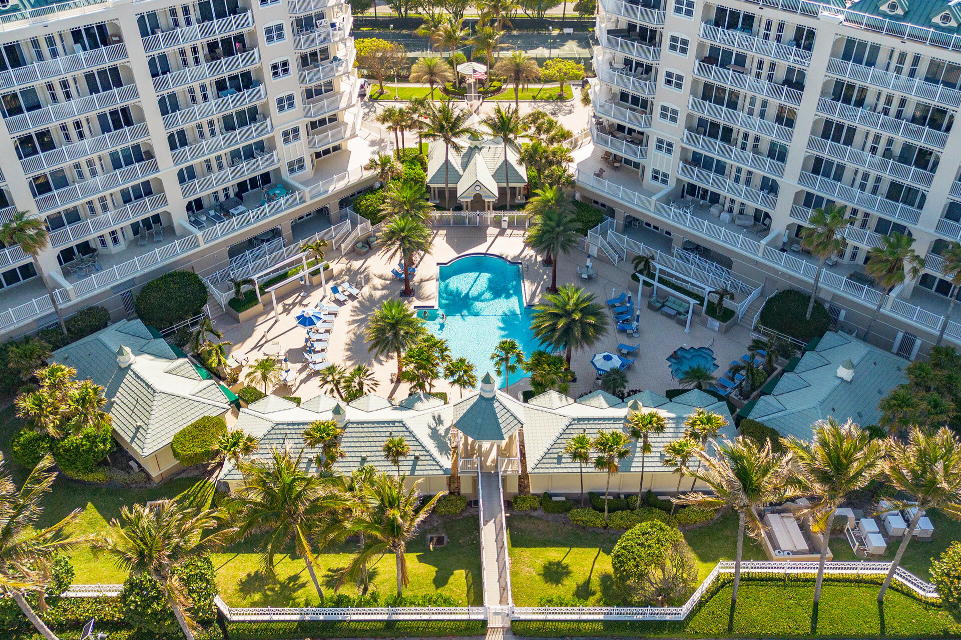 JUPITER OCEAN GRANDE 1 CONDO - Residential