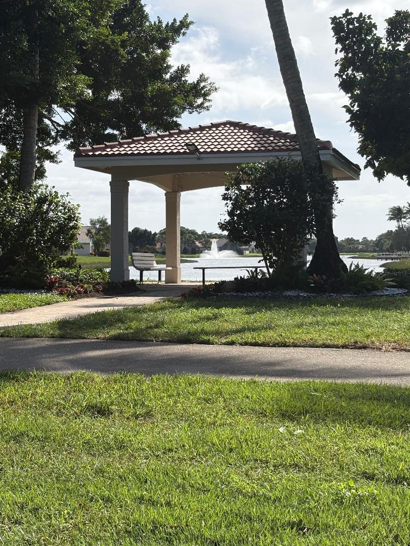 VALENCIA LAKES 3 - Residential