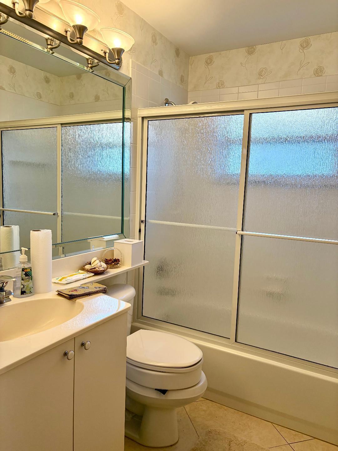 VALENCIA LAKES 3 - Residential