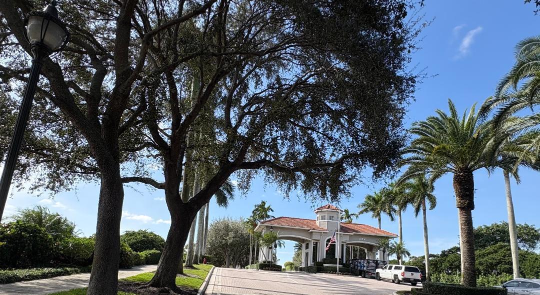 VALENCIA LAKES 3 - Residential