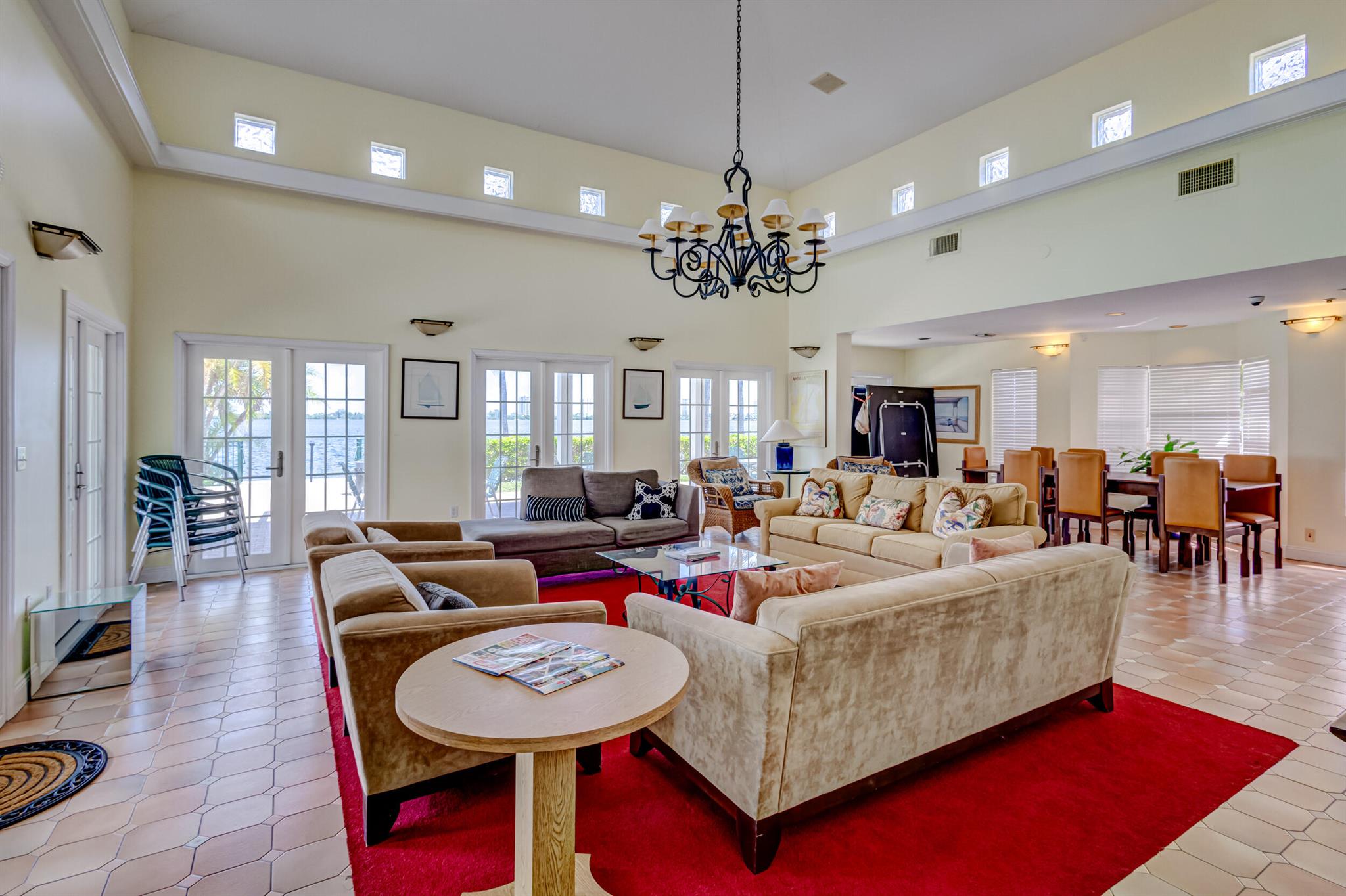 BAY REACH CONDO - Residential