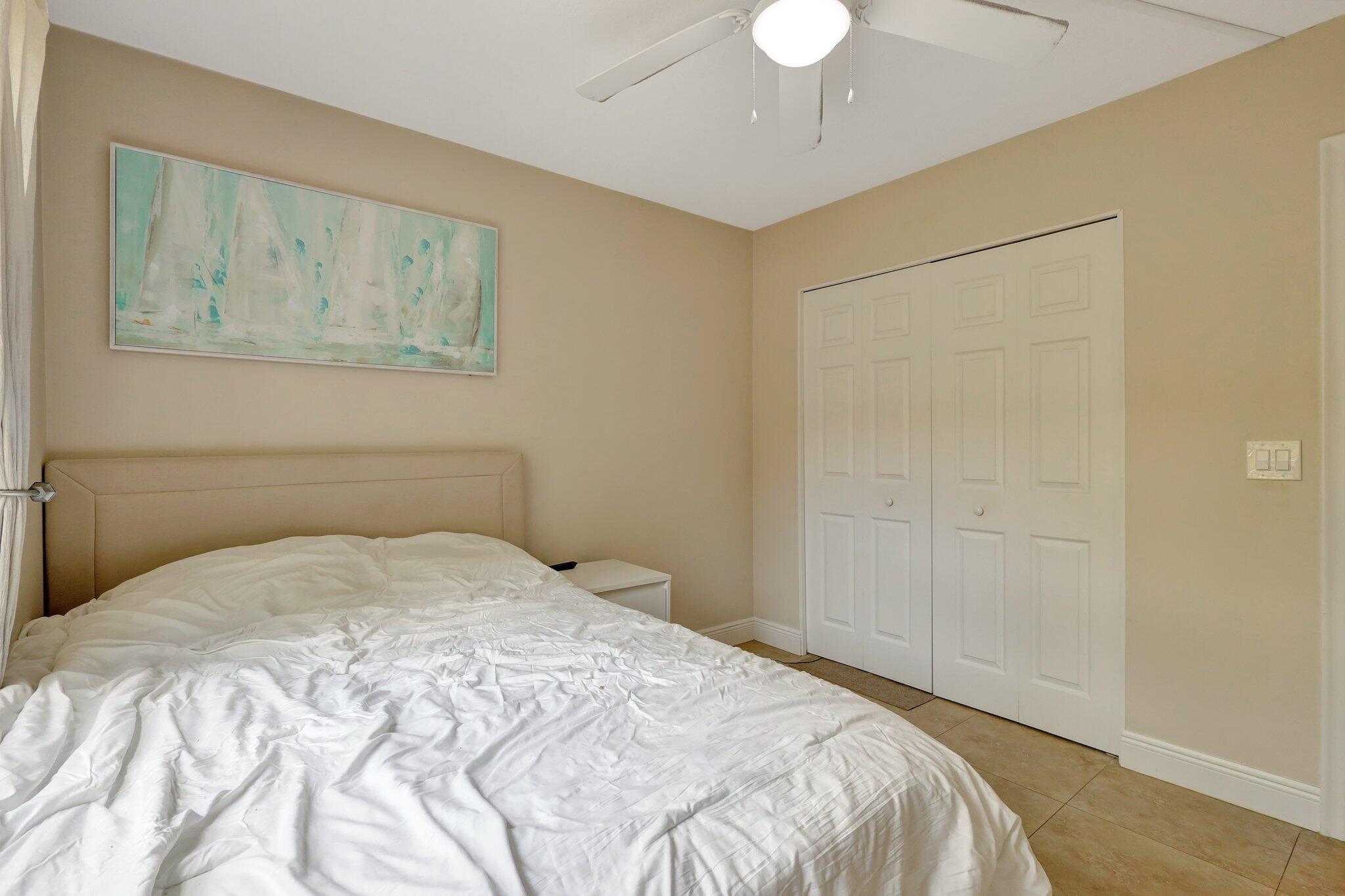 BAY REACH CONDO - Residential