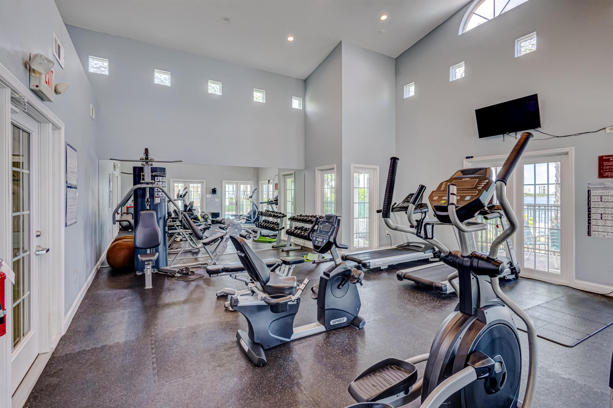 BAY REACH CONDO - Residential