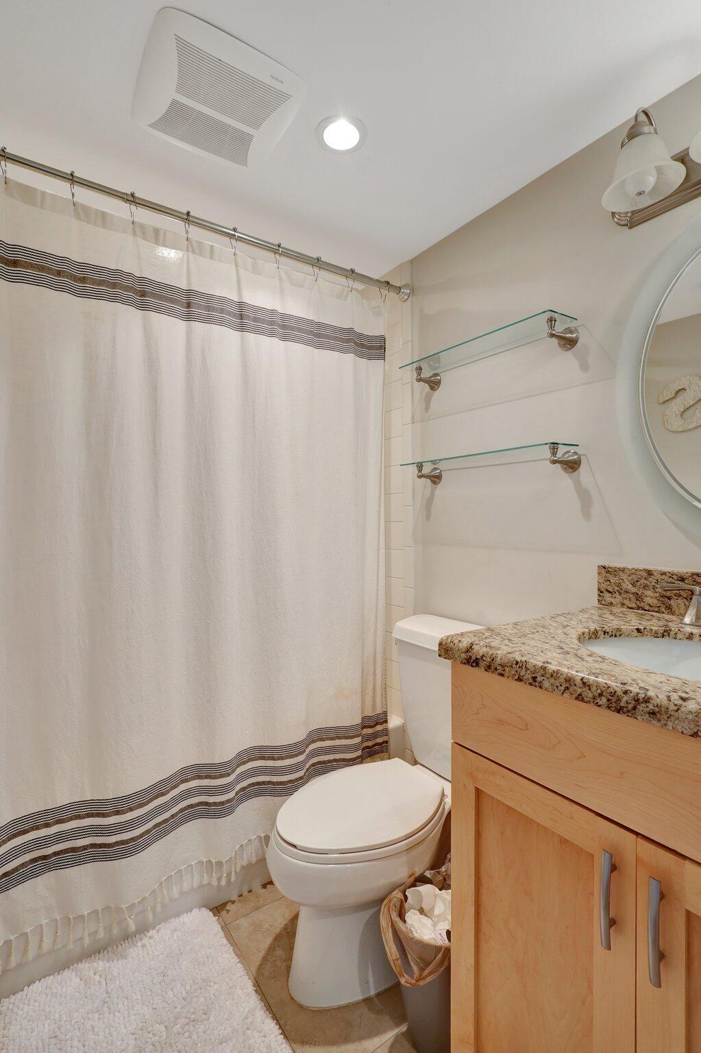 BAY REACH CONDO - Residential