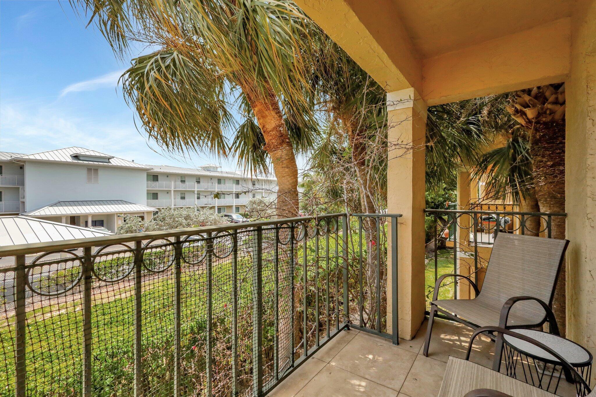 BAY REACH CONDO - Residential