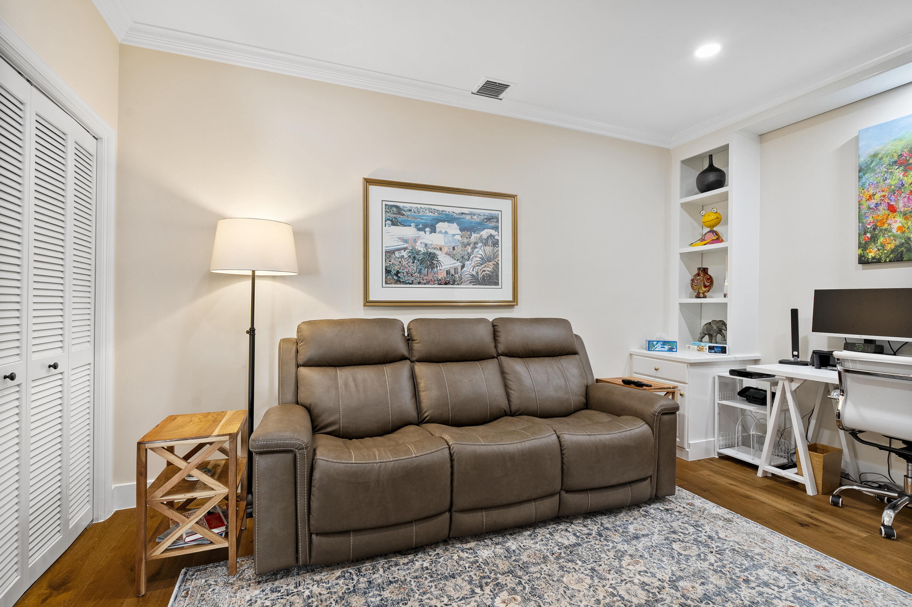 IRONWOOD IN MARINER SANDS - Residential