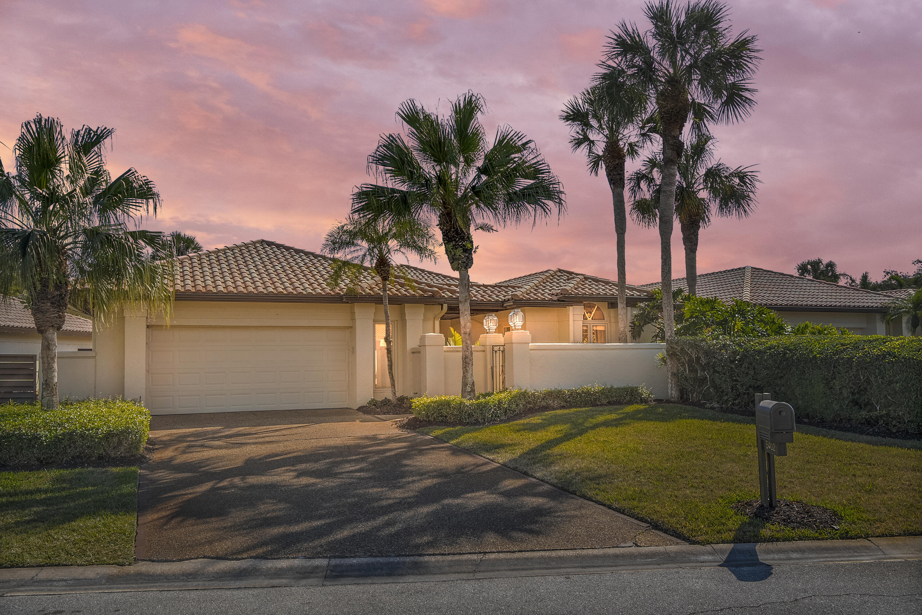 5402 SE Meredith Terrace