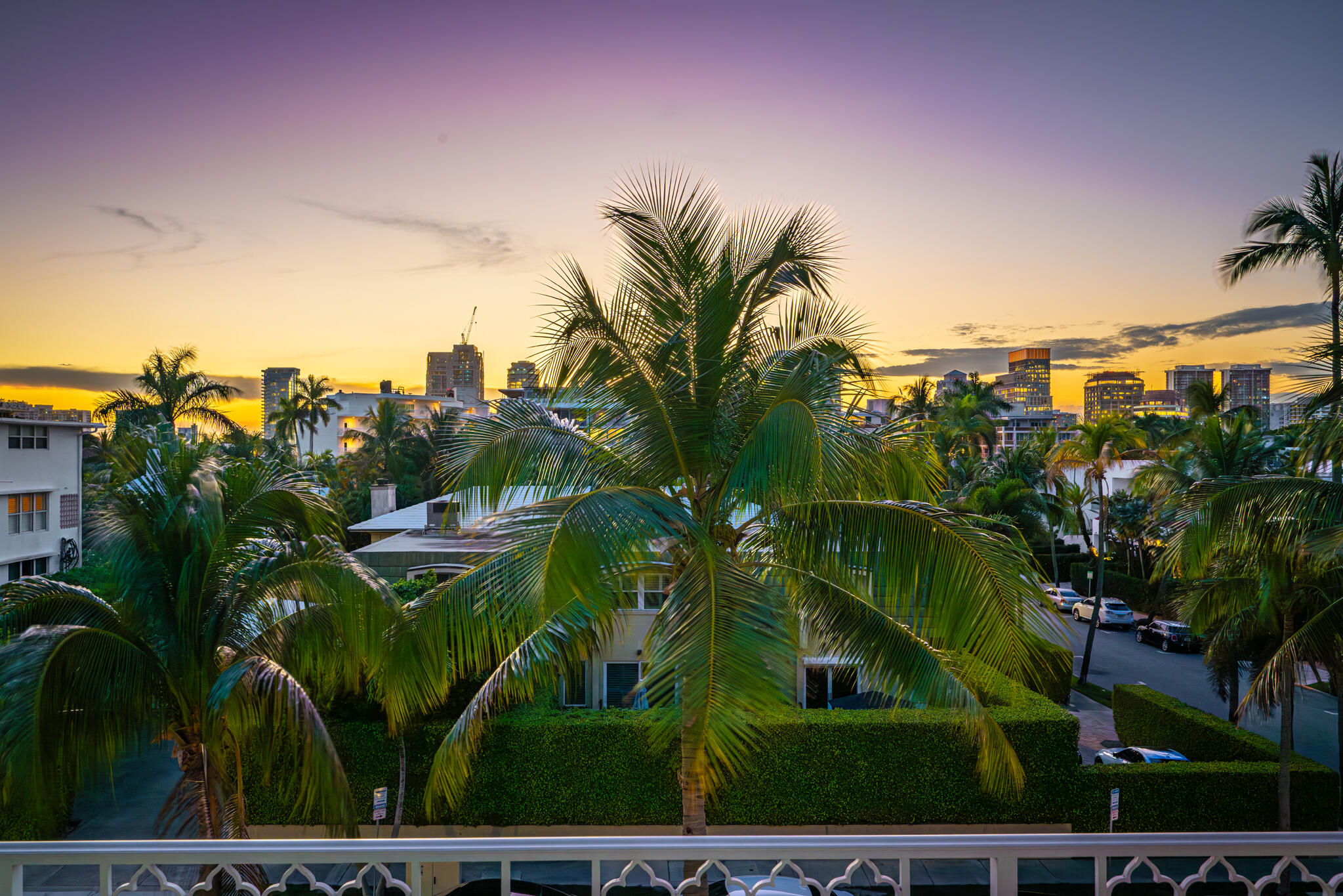ISLAND HOUSE CONDO - Residential Lease