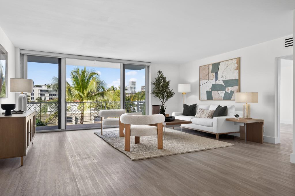 Photo of 354 Chilean Avenue #4d, Palm Beach, FL 33480 (MLS # B26026811)