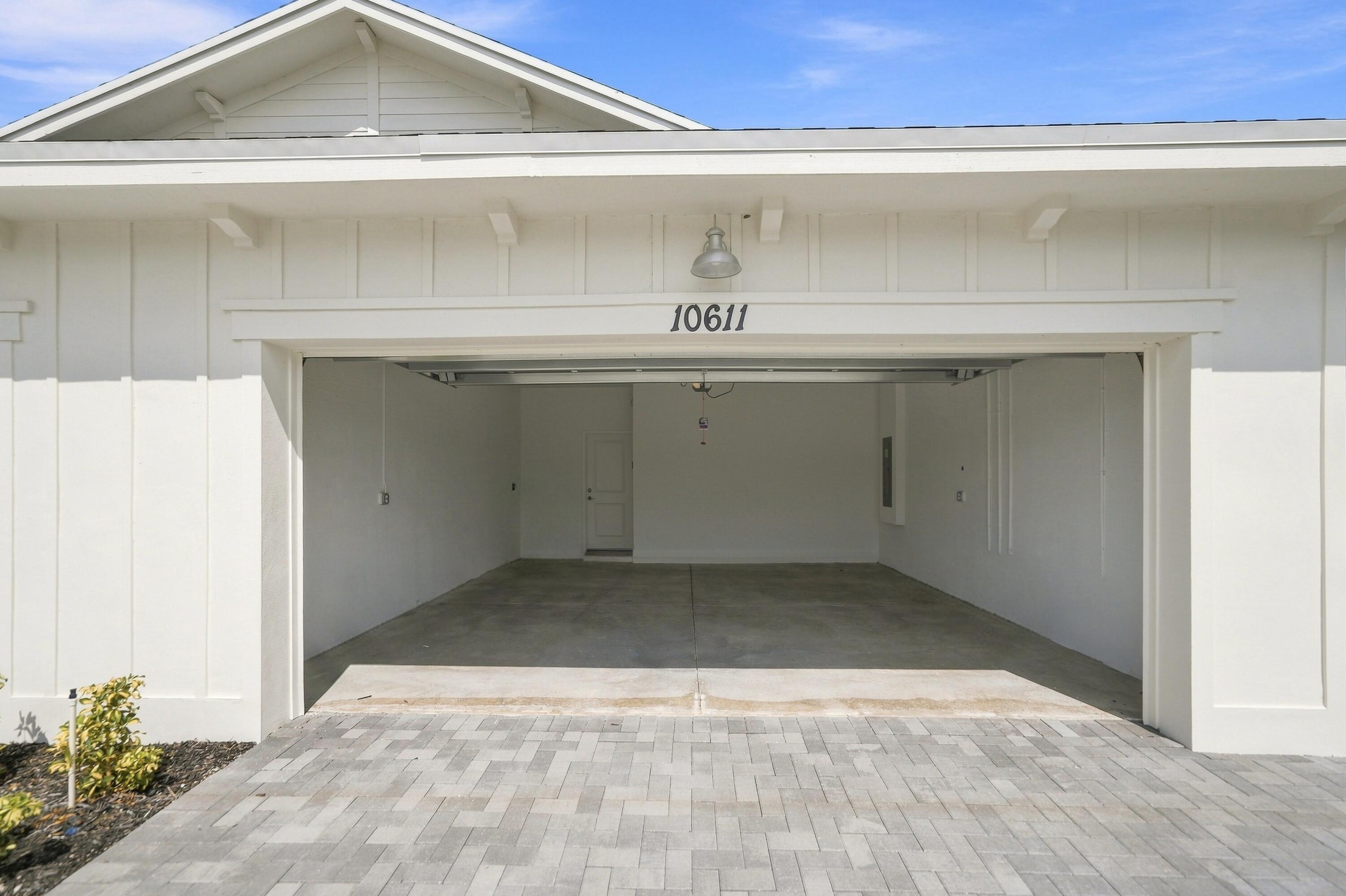10611 NW WILGROVE Lane, Port St Lucie, FL, 34987/$360,326 3 10611 NW WILGROVE Lane