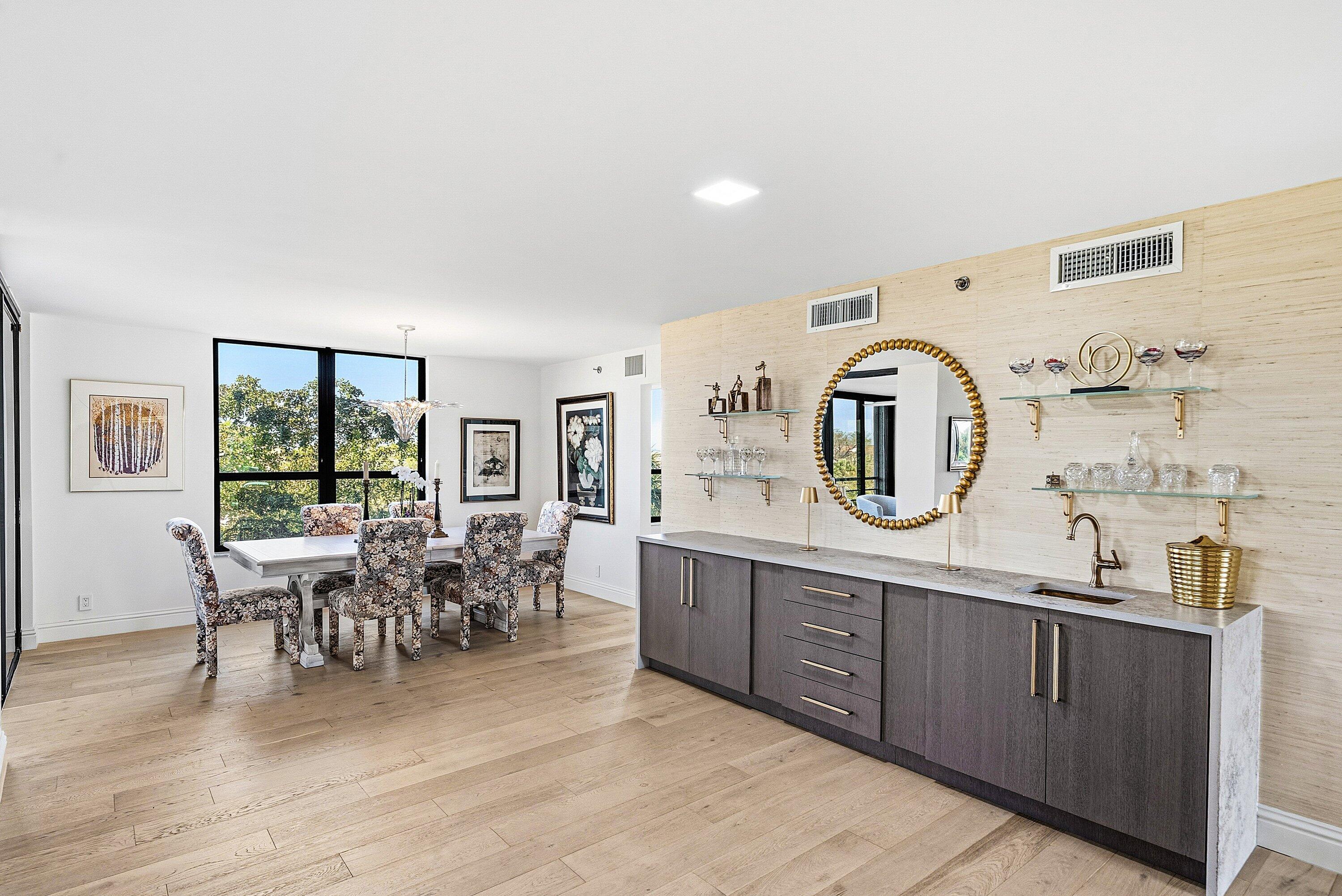 IMPERIAL AT PROMENADE COND DECL FILED 11-19-86 IN - Residential