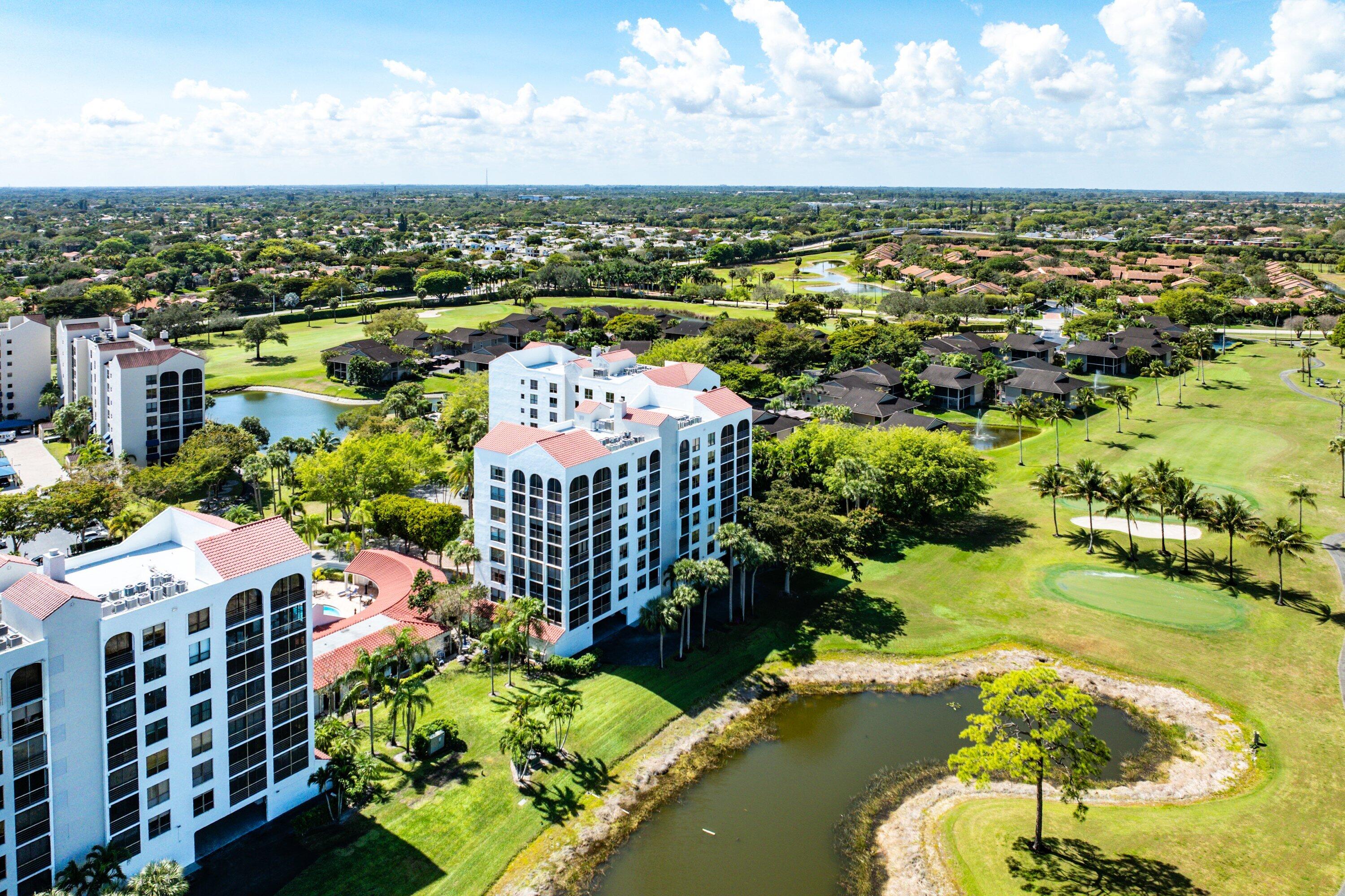 IMPERIAL AT PROMENADE COND DECL FILED 11-19-86 IN - Residential