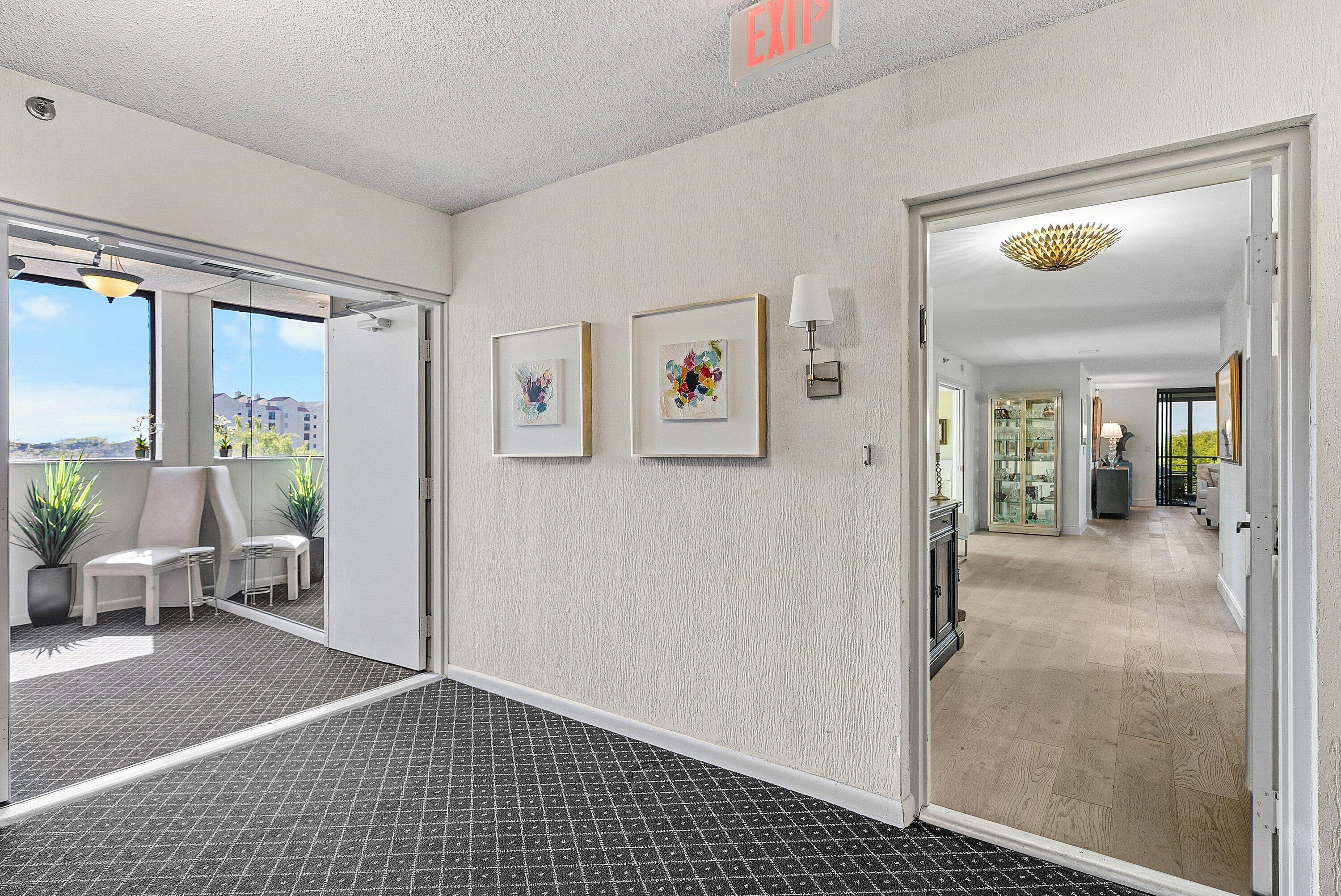 IMPERIAL AT PROMENADE COND DECL FILED 11-19-86 IN - Residential