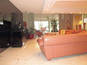 FOUNTAINS OF PALM BEACH CONDO 3 - Residential