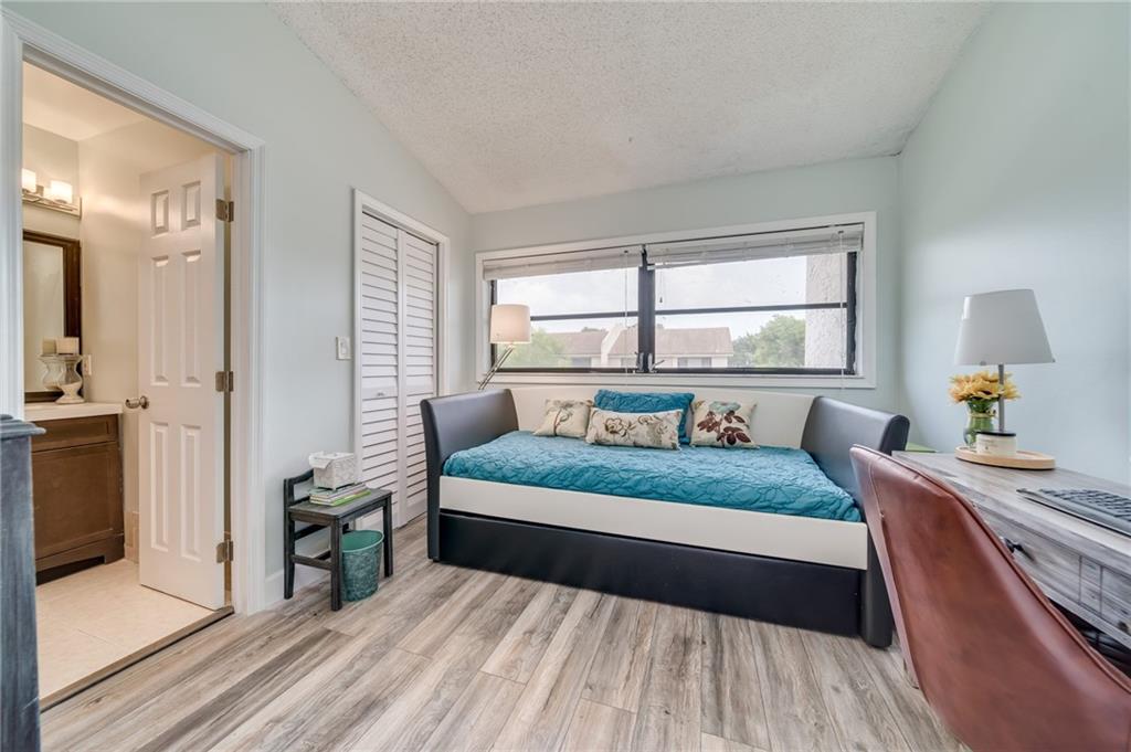 PINES OF OAKLAND FOREST - Residential