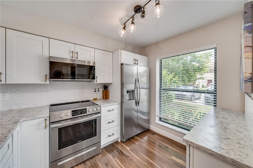 PINES OF OAKLAND FOREST - Residential