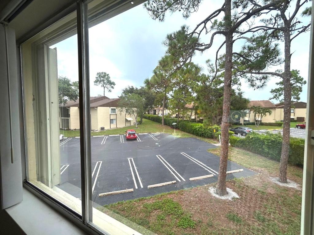 PINE RIDGE SOUTH I CONDO - Residential