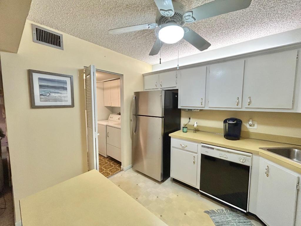 PINE RIDGE SOUTH I CONDO - Residential