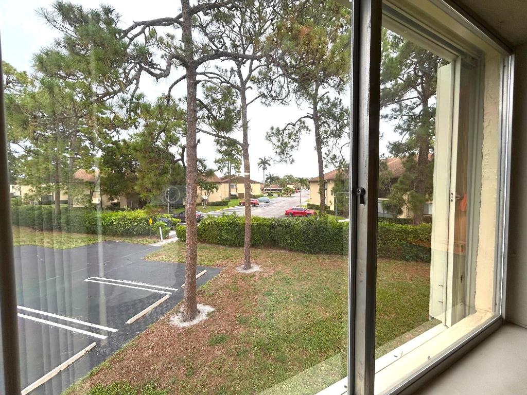 PINE RIDGE SOUTH I CONDO - Residential