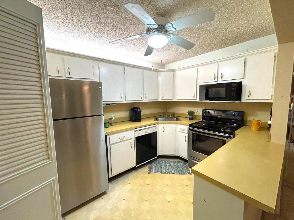 PINE RIDGE SOUTH I CONDO - Residential