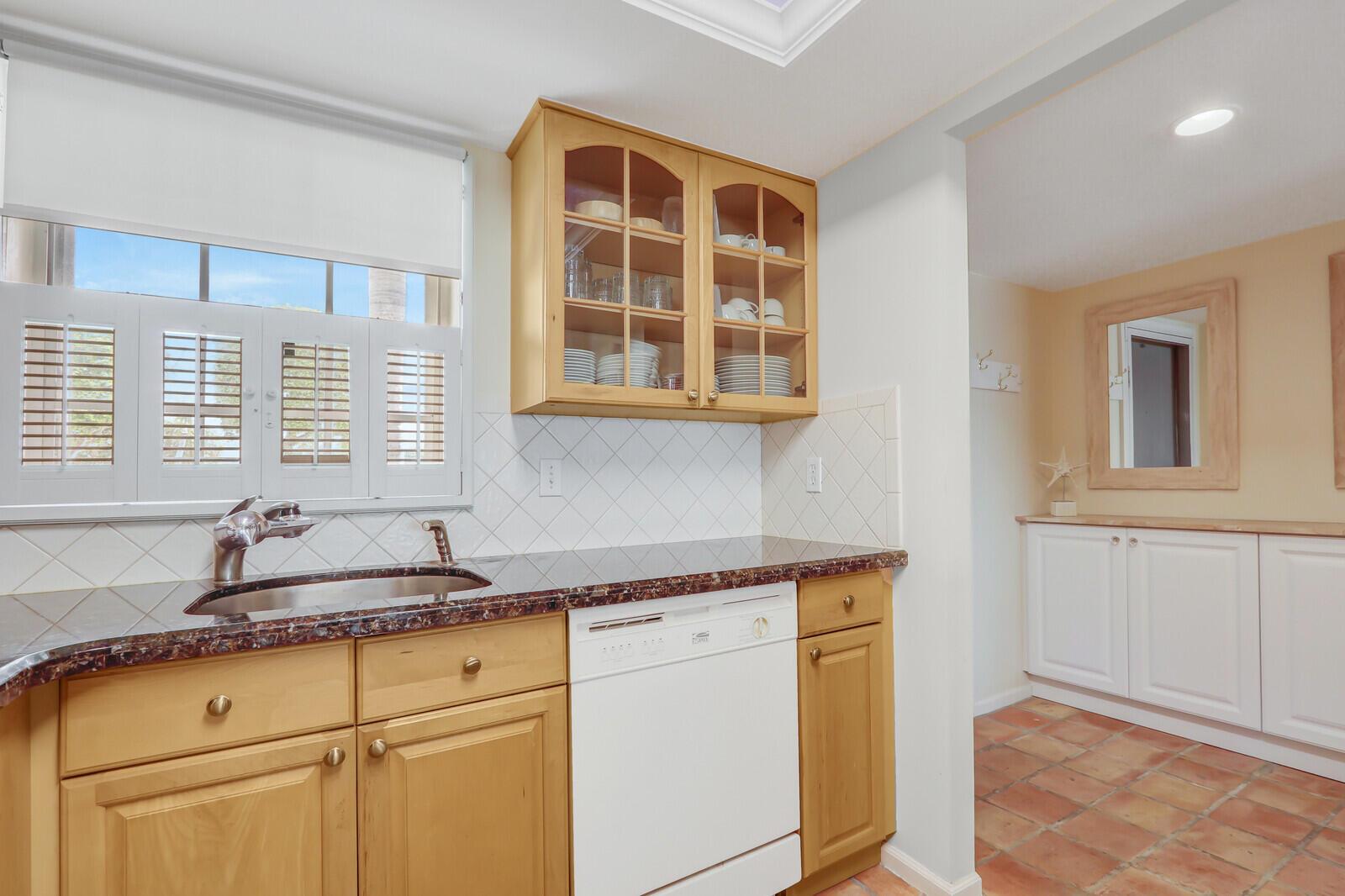 SUGAR SANDS CONDO 16 - Residential Lease