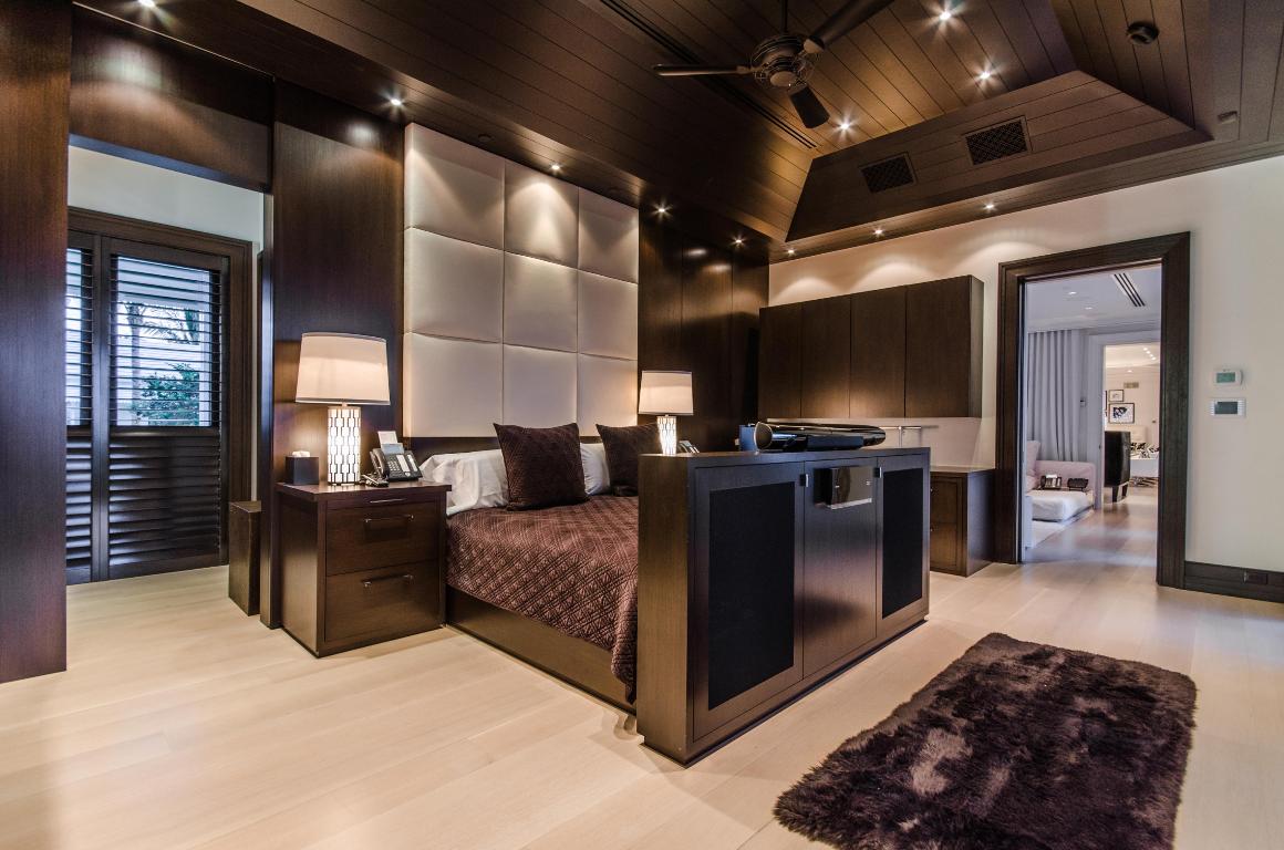 JUPITER ISLAND - Residential