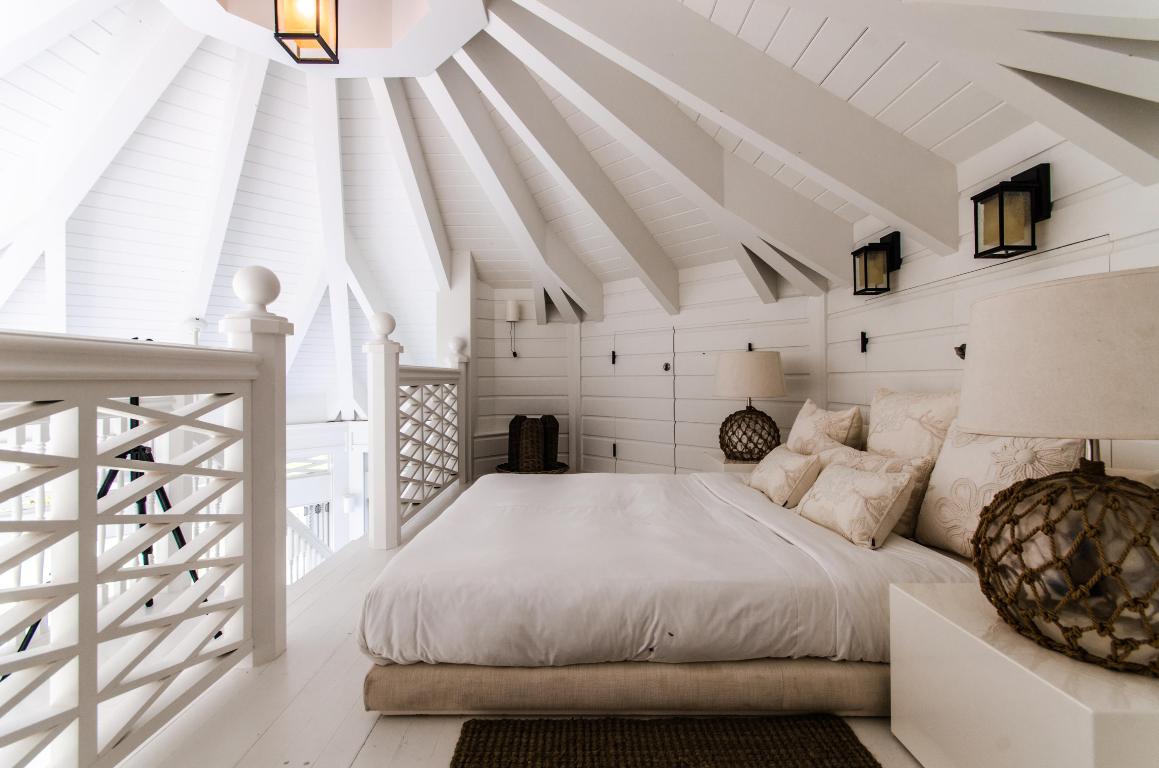 JUPITER ISLAND - Residential