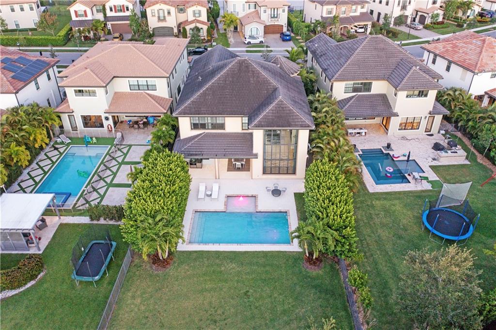 WATERCREST - Residential
