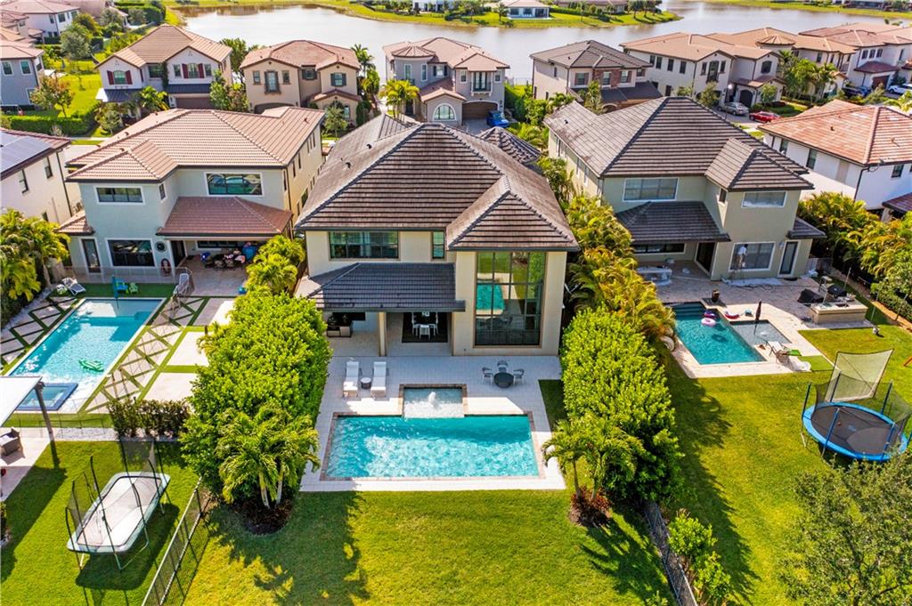 WATERCREST - Residential