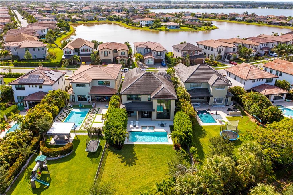 WATERCREST - Residential