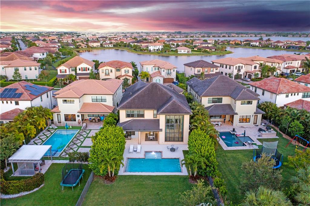 WATERCREST - Residential