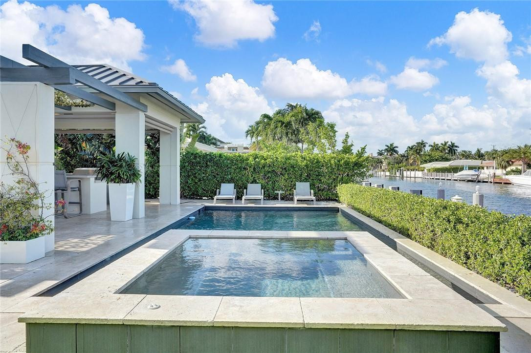 HARBOR BEACH - Residential