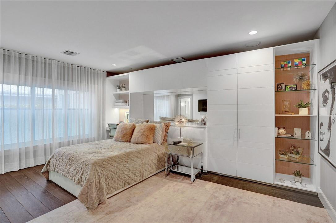 HARBOR BEACH - Residential