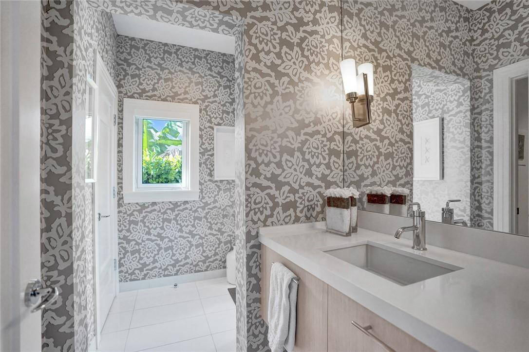 HARBOR BEACH - Residential