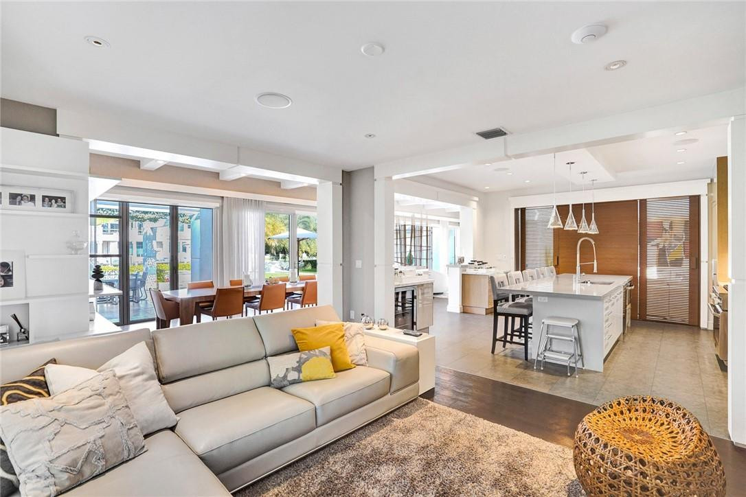 HARBOR BEACH - Residential