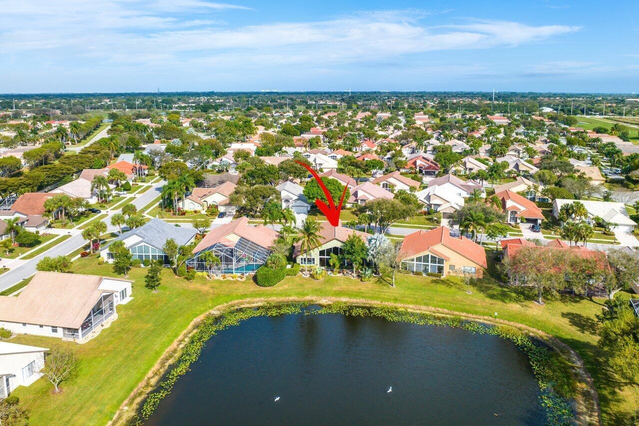 LAKERIDGE GREENS AT PIPERS GLEN - Residential