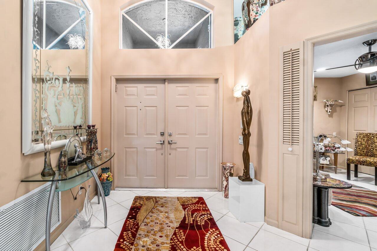 LAKERIDGE GREENS AT PIPERS GLEN - Residential