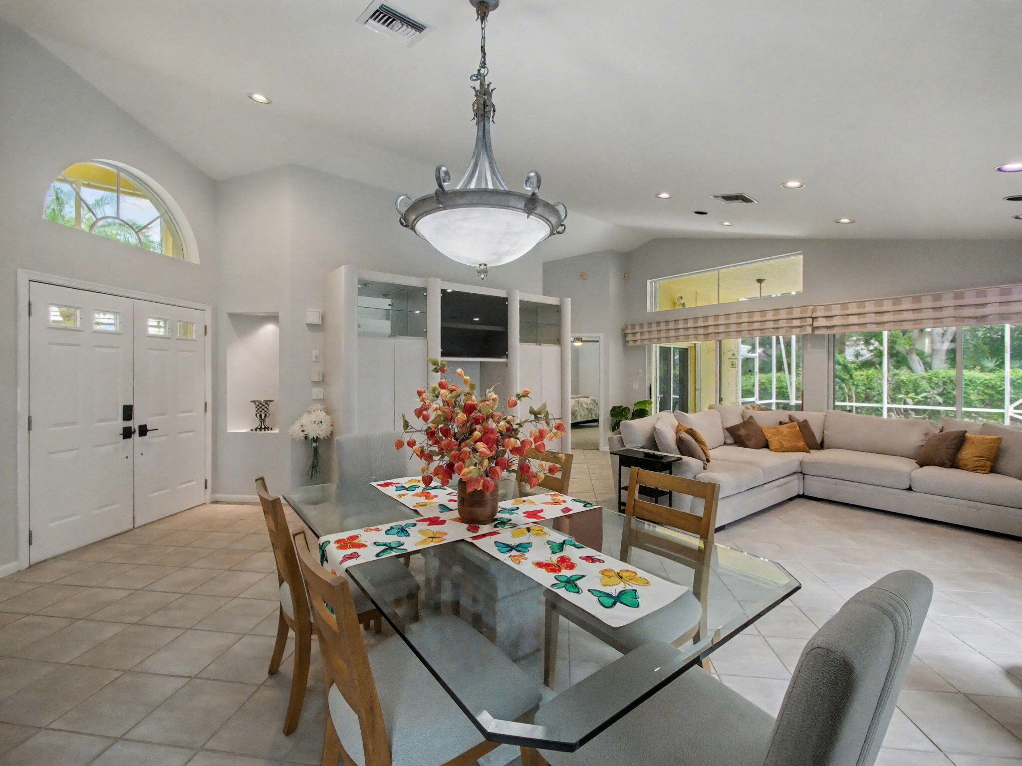 157 Harbor Lake Circle