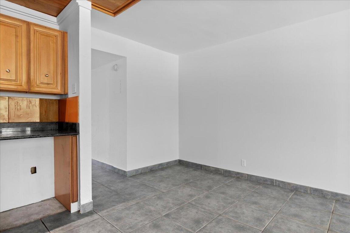 SHEFFIELD CONDOS A TO Q - Residential