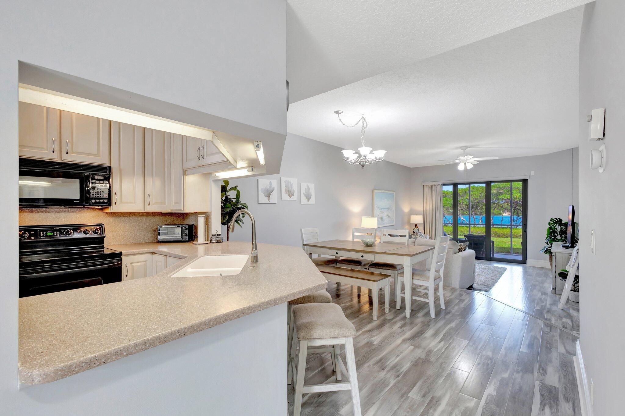 TEQUESTA COVE CONDO - Residential Lease