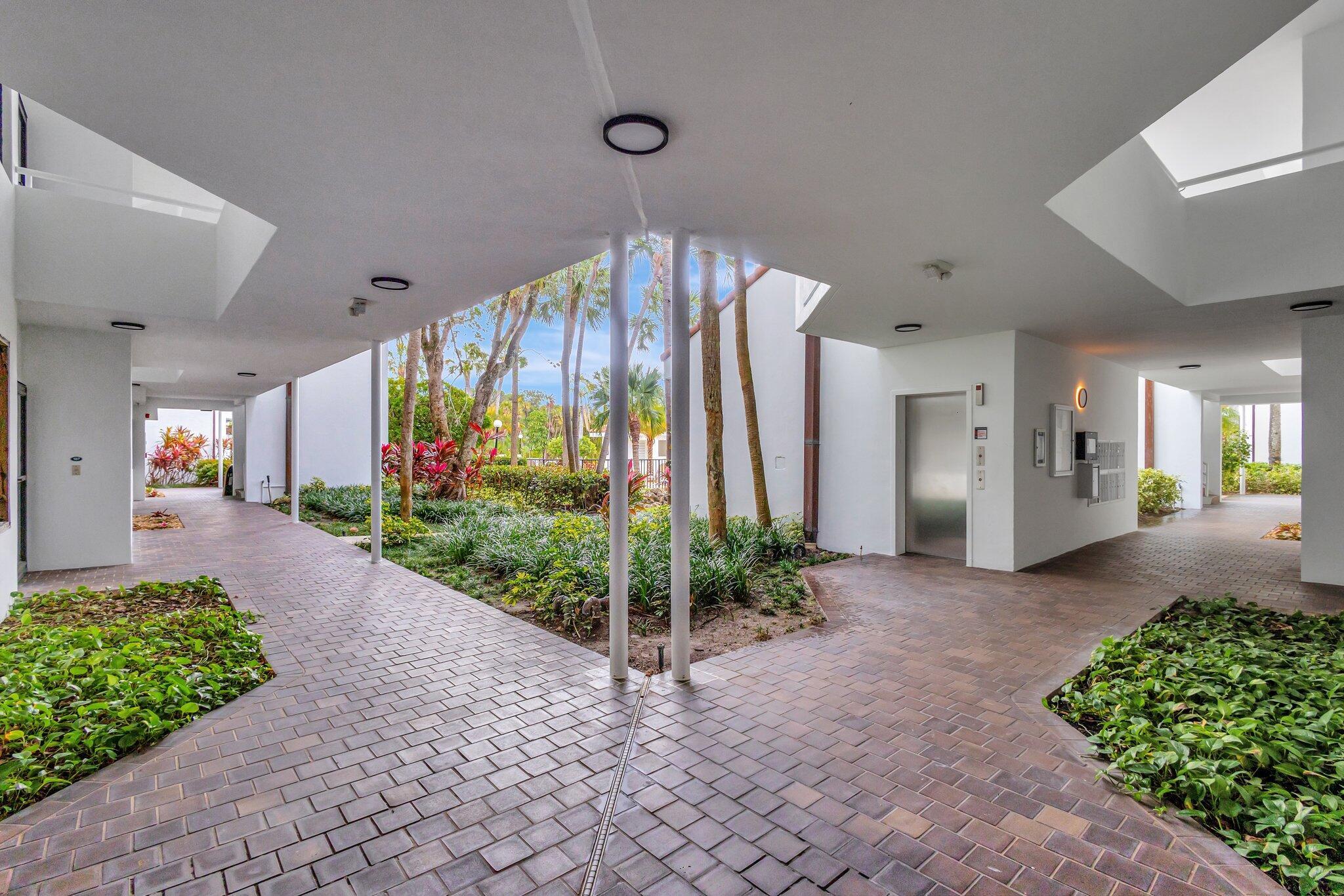 TEQUESTA COVE CONDO - Residential Lease
